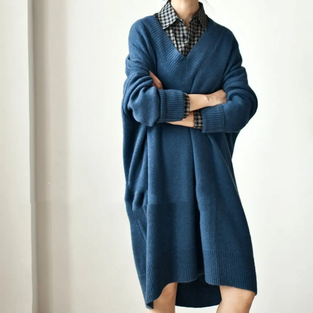 

Japanese Style V-Neck Knitwear for Women Loose Mid-Length Lazy Style Large Size Autumn Winter New Export Loose Fit Sweater