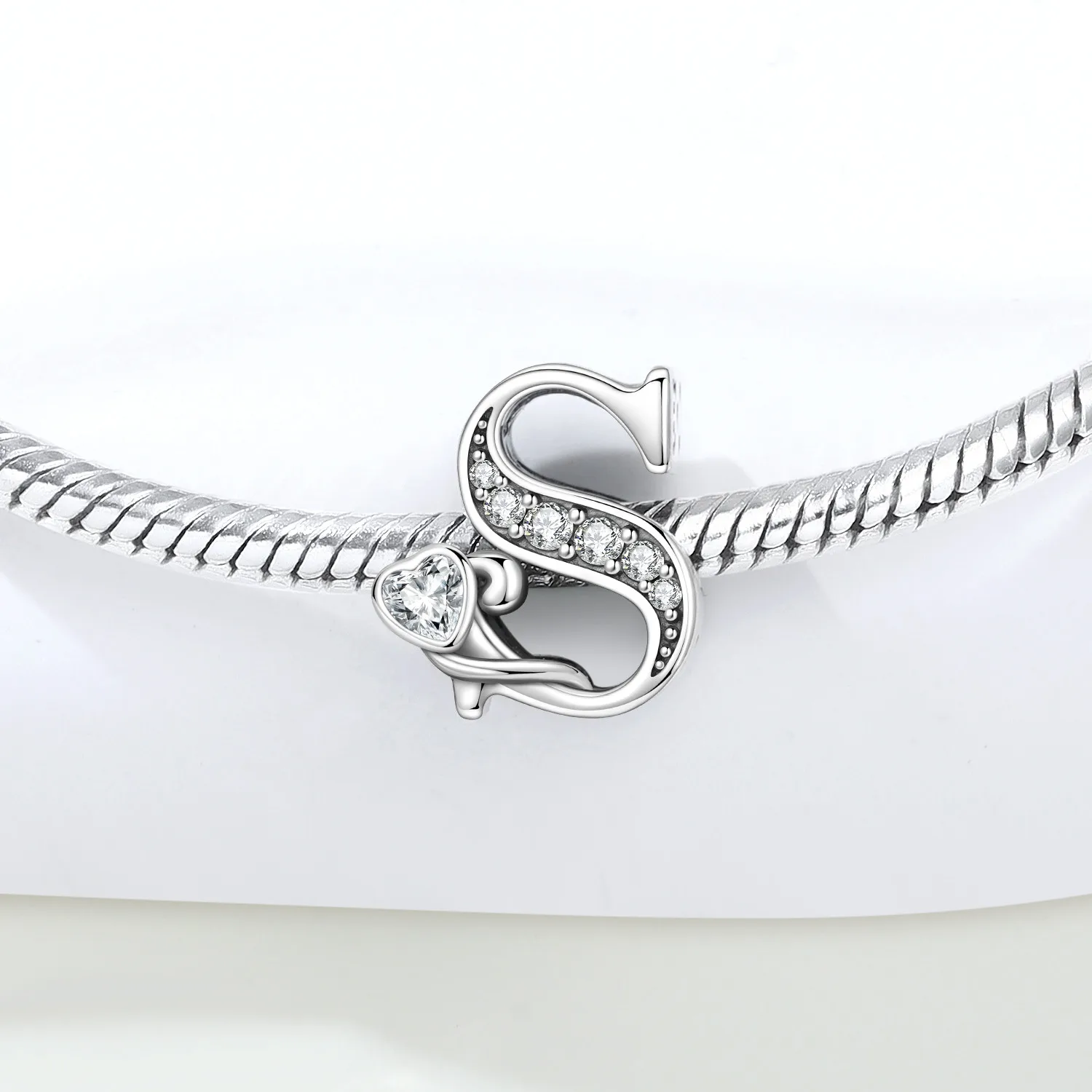 925 Sterling Silver CZ Zircon Heart Pattern A-Z 26 Letter Charms Beads Pendant Fit DIY Bracelet Necklace Jewelry Souvenir Gifts 3