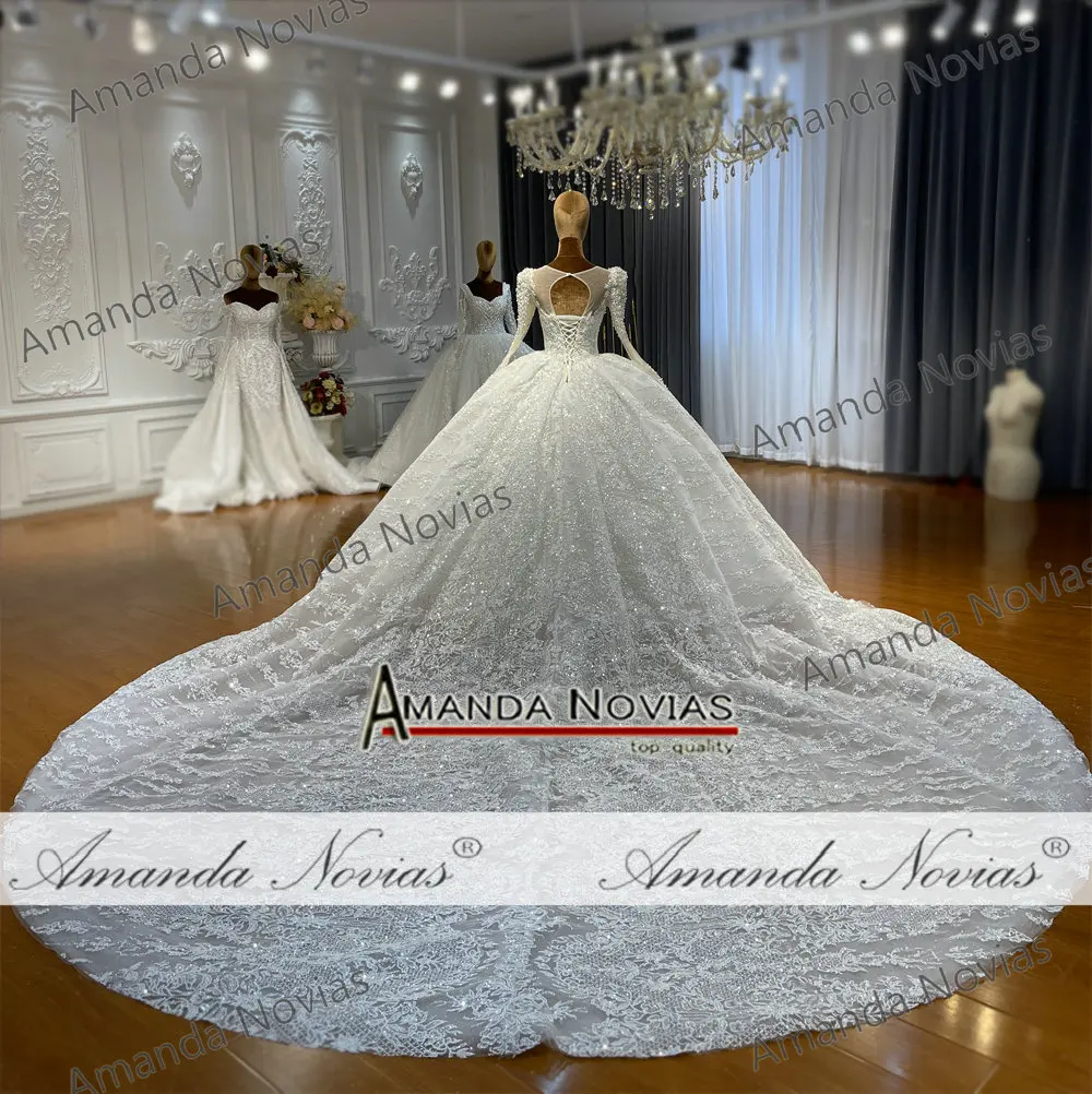 تخصيص NS5013 أماندا نوفيس 2026 نموذج جديد فستان الزفاف اللؤلؤ