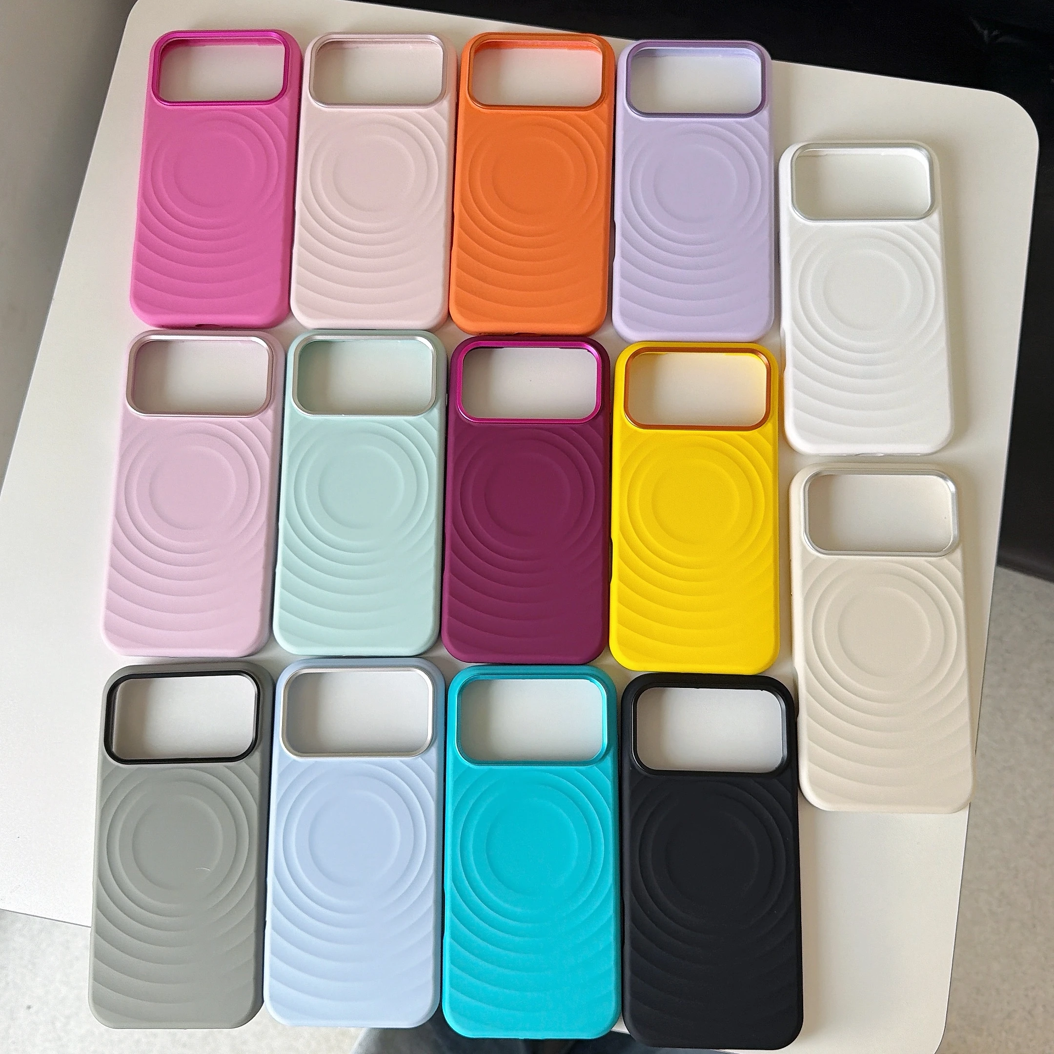 Water Ripple For Magsafe Wireless Charge Magnetic Phone Case For iPhone 18 Pro 17 16 15  Pro Max Soft Silicone Shockproof Cover