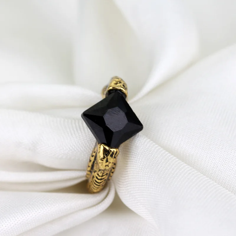 العصرية خمر فولدمورتس هوركروكس الدائري حجر القيامة الشيطان الحلوى سليذرين خمر الأقداس المهلكة دمبلدور كريستال