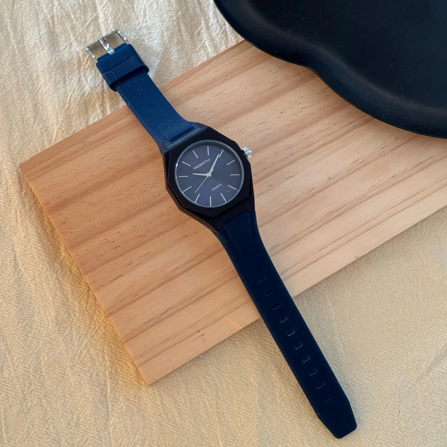 Modische Sport-Armbanduhr mit Silikonarmband, Analoger Quarzmechanismus, Schlichte Skala, Damen-Armbanduhren, Lässige Unisex-Uhren, Studenten- und Paaruhren – Detail 14