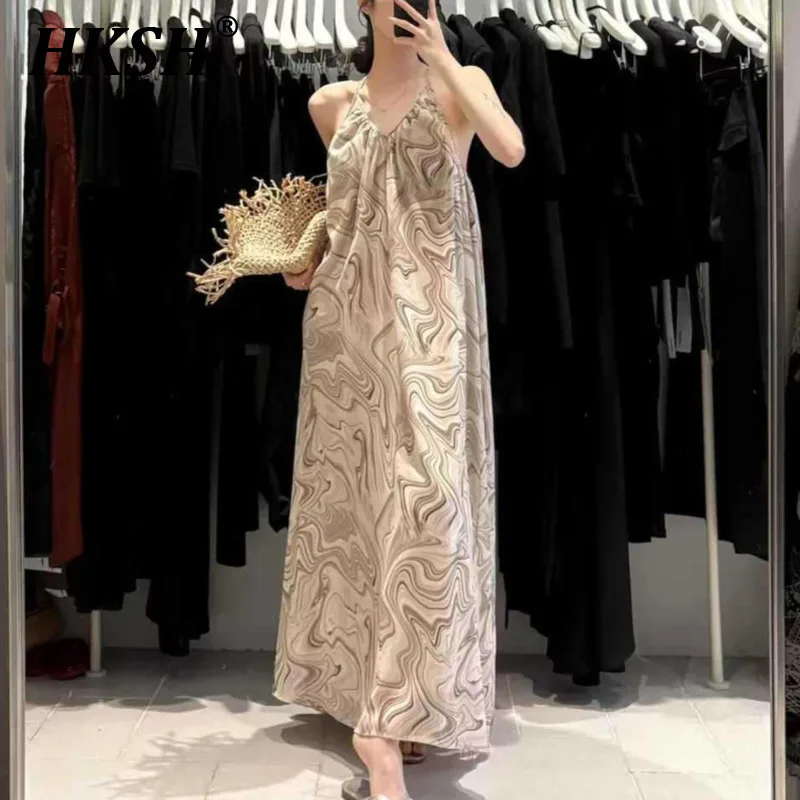 

HKSH 2025 Spring Summer New Women's Tide Chic Vacation Fashion Elegant Casual Printed Sleeveless Halter Strap Long Dress HK5411