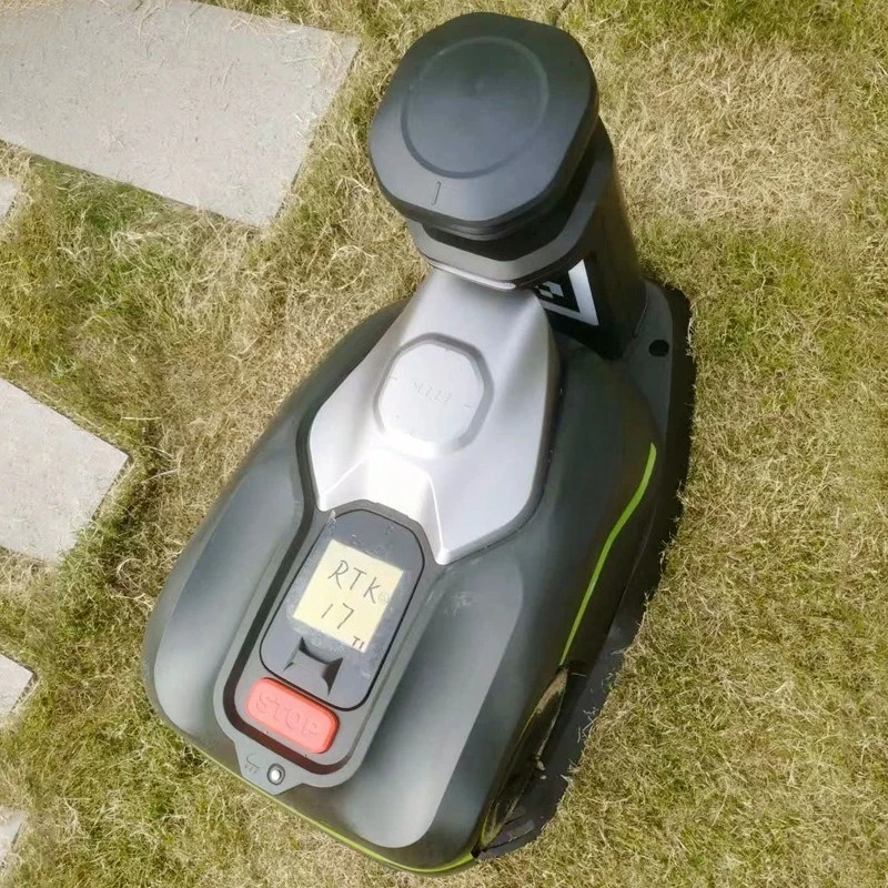 Borderless intelligent lawn mower robot supports remote control and intelligent obstacle avoidance