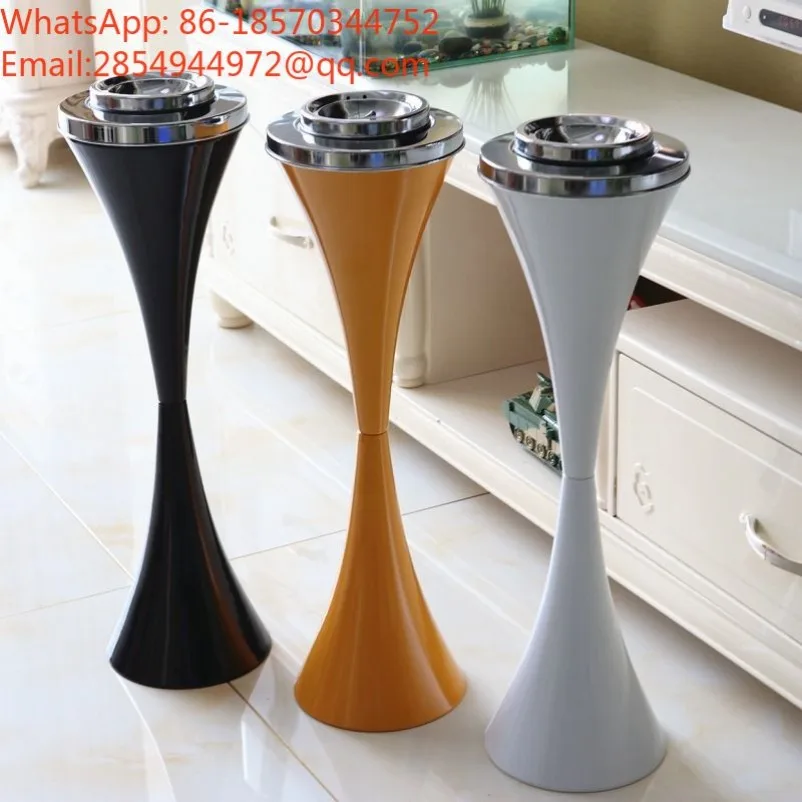 2026    Floor‑standing Metal Ashtray with Lid Creative High‑grade Ash Container for Indoor Outdoor Corridor Toilet Living Room