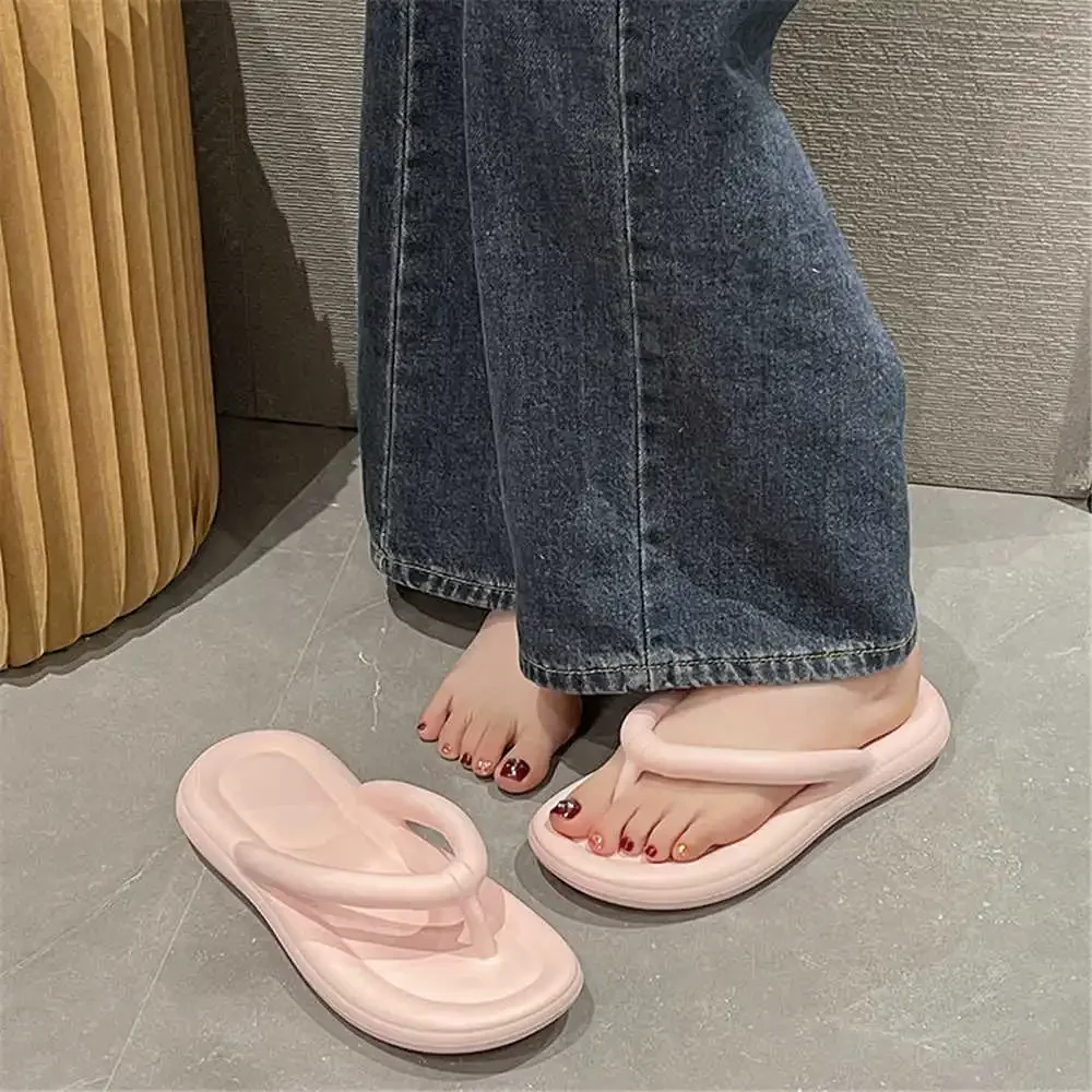 Sandalias de talla grande 38 para mujer, chanclas de verano, zapatillas deportivas de tendencia escolar, 2024