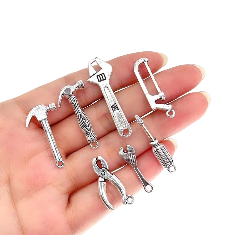 7Pcs/Set 1:12 Dollhouse Miniature Repair Tool Screwdriver Hammer Wrench Model Kids Pretend Play Toy DIY Doll House Accessories