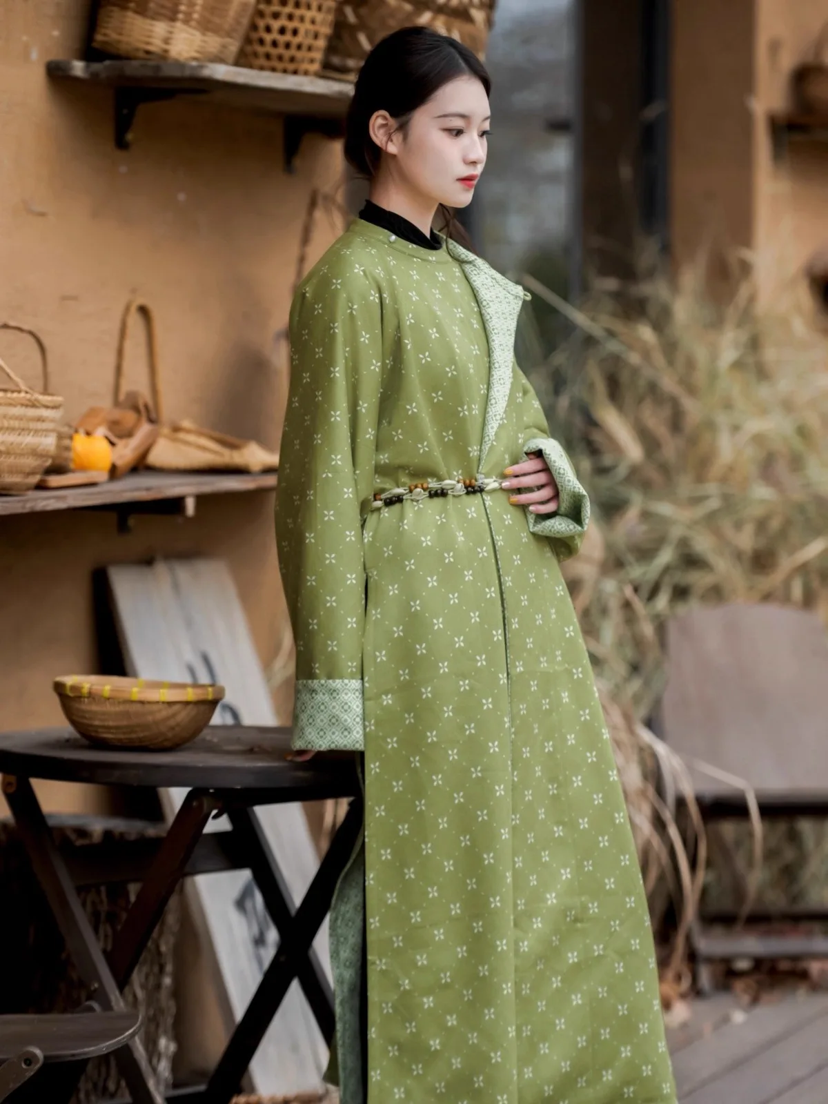 

Nanan Flavor Double-Sided Wear Suede Velvet round Ne Robe Faionable Spring Autumn Winter Sle Restoration Hanfu