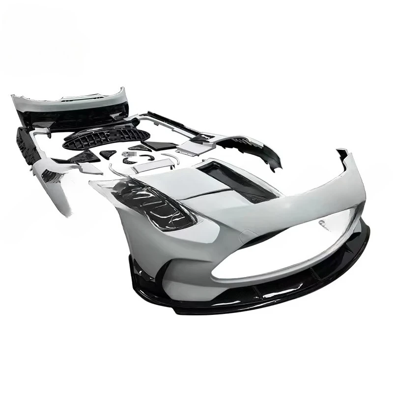 Carbon Fiber Body Kit for  Benz  GT Large Enveloping Front Bar Rear Bar Side Skirt Tail Cover BS Style