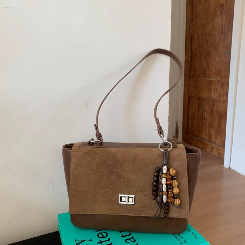 2025 Bolso retro para axila para mujer, bolso cruzado pequeño vintage, bolso de hombro Niche Luxe para desplazamientos