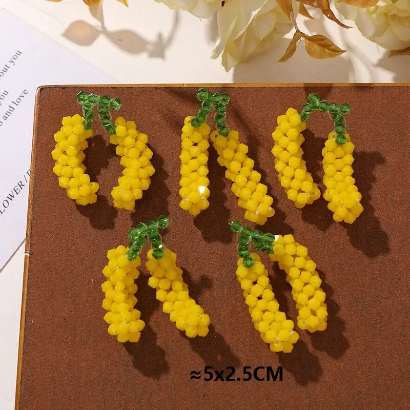 Handmade Crystal Beads Beaded Banana Charms for Jewelry 2pcs Wholesale DIY Sewing Bouquet Button Hole Shoes Decoration Accessory