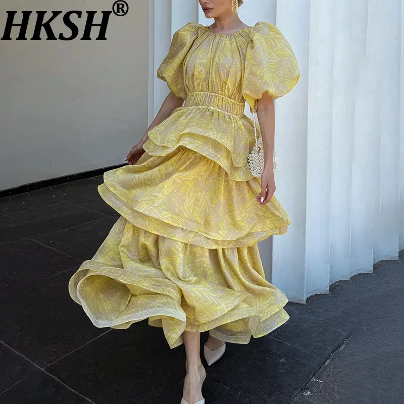 HKSH 2026 Summer New Women Dress Printed Multi-layer Ruffled Pleated Puff  Sleeves O-neck Waist Cinching Elegant Dresses HK18101