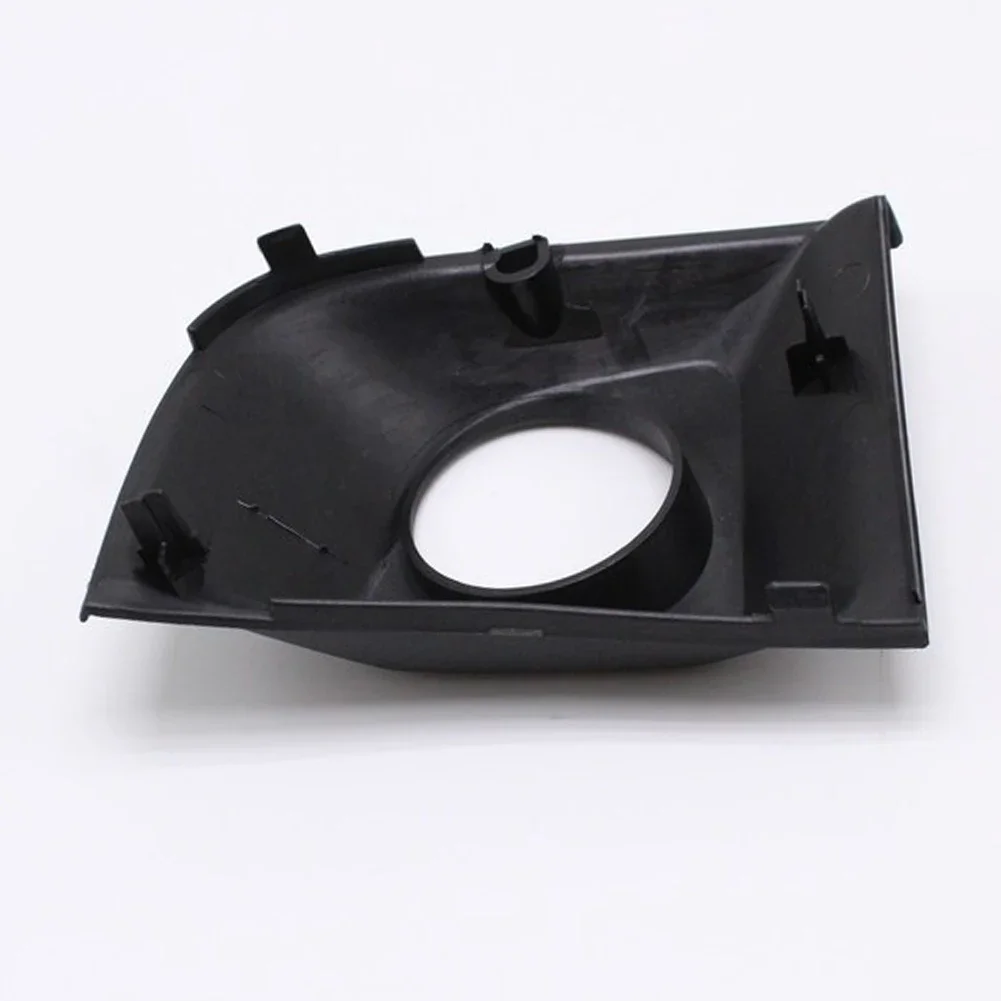 ABS Fog Light Frame Designed For Right Front Bumper Of For Fiat 500 Vehicles Manufactured Between 2007 And 2015