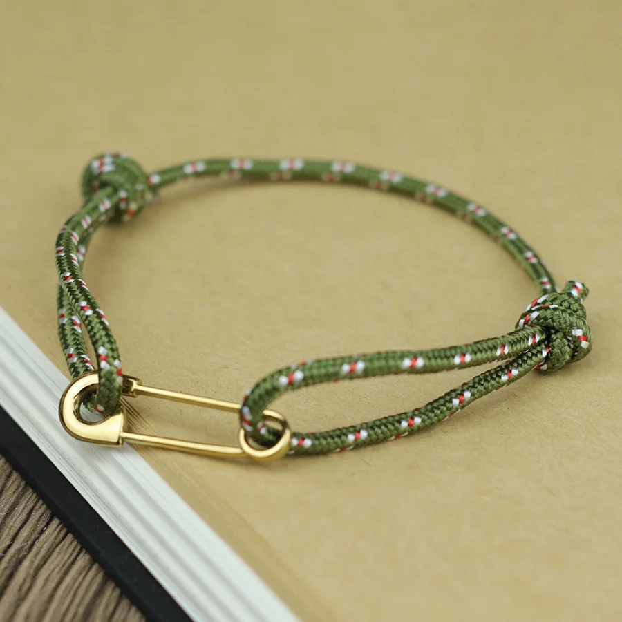 Adjustable Rope Bracelet with Safety Pin Clasp Unisex Paracord Wristband Trendy Survival Jewelry Gift for Men Women