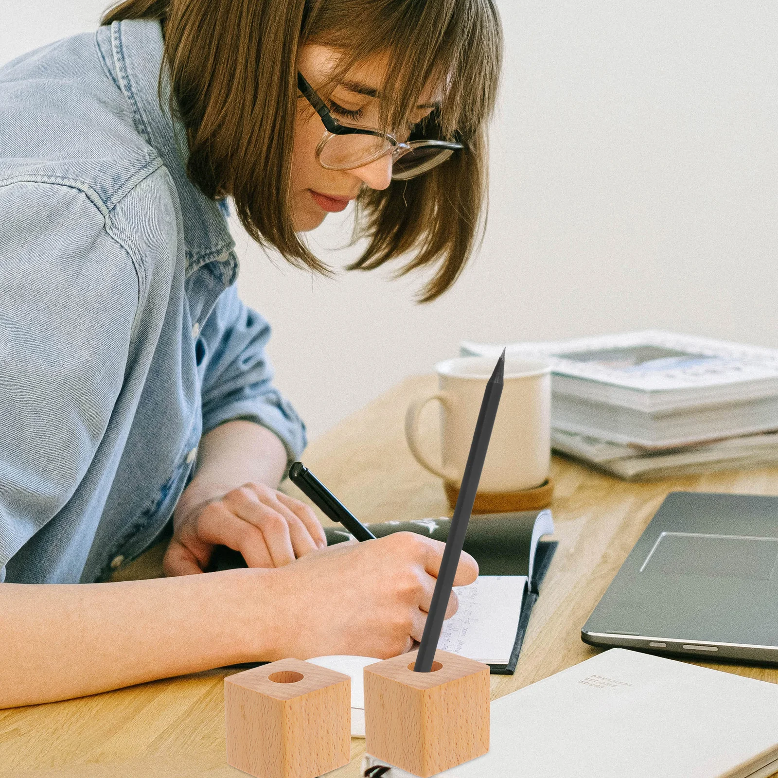

2 Pcs Storage Pen Holder Wooden Makeup Organizer Walnut Brush Desktop Accessories Office
