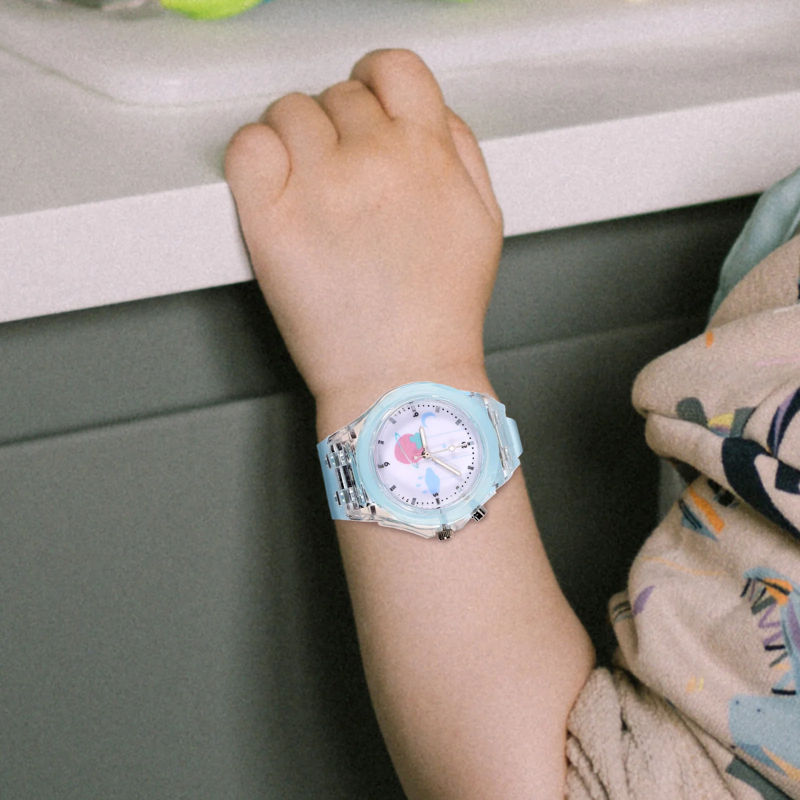 

Luminous Student Watch Kids Wristwatch Adjustable for Children Girls Casual Sport Timepiece Gift