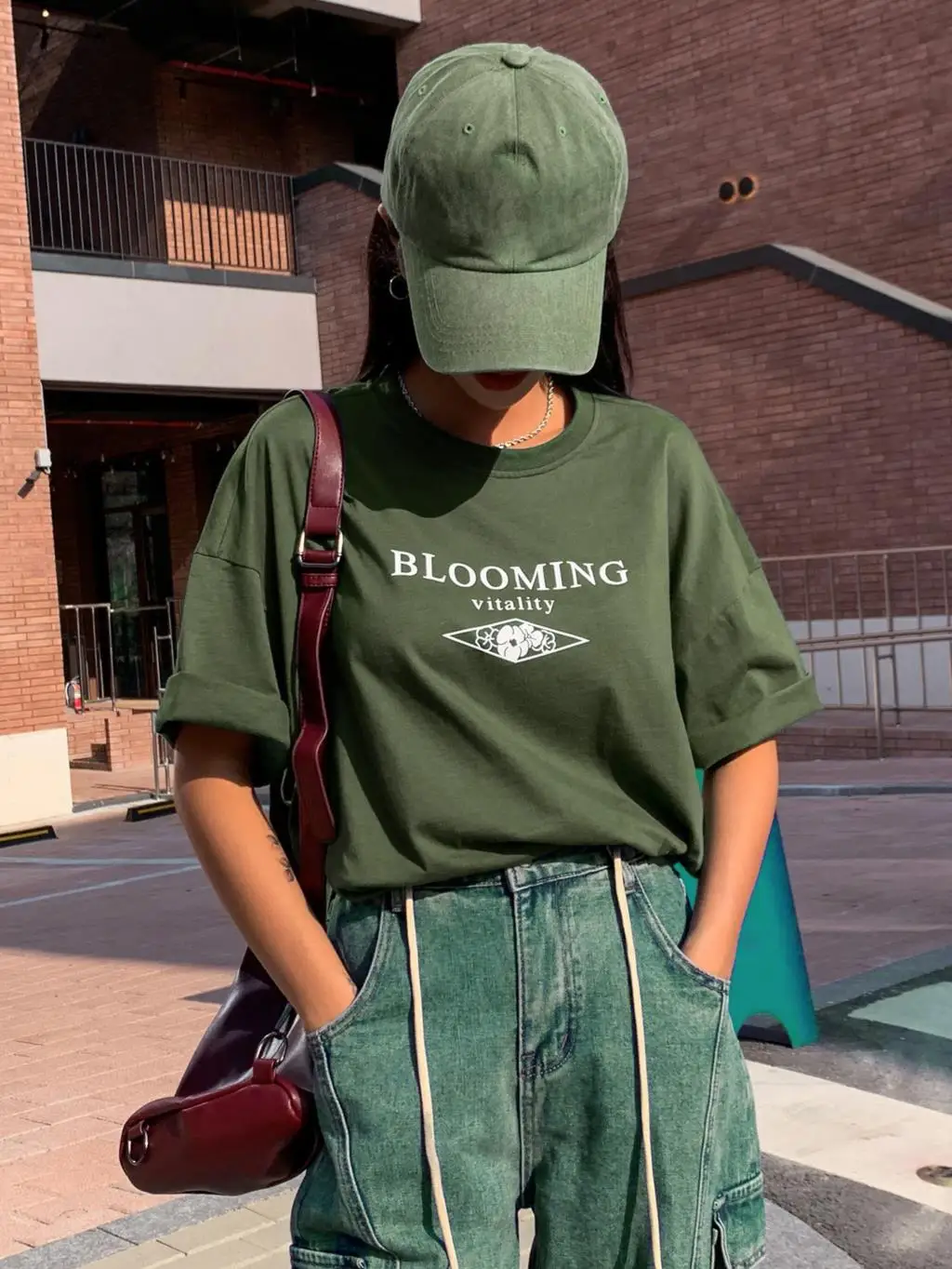 Slogan Letter Bloonming Vitality Cotton Tshirt Loose Hipster Summer T-Shirts Original Essential Tee Shirt Round Neck Loosetshirt