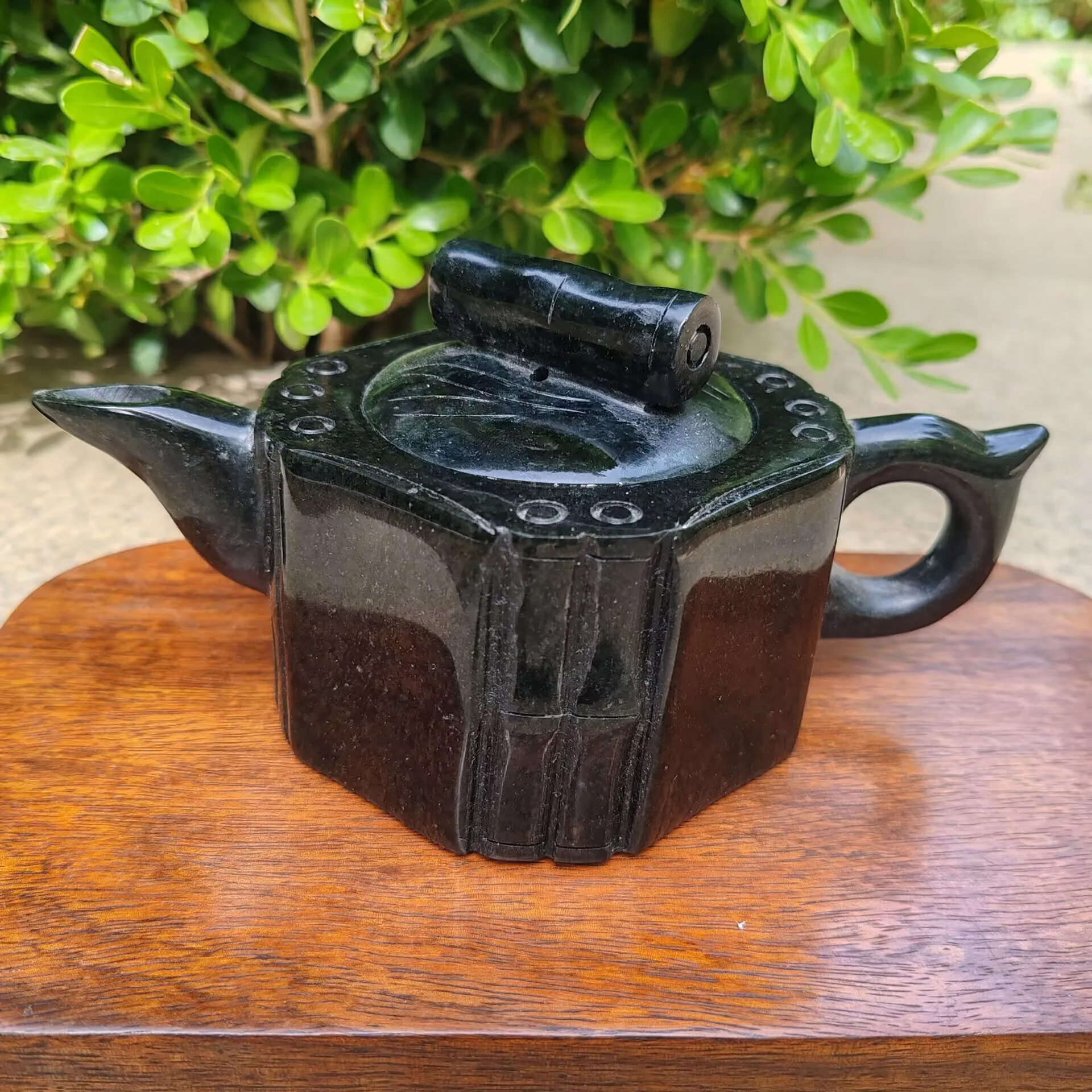 Natural Green Jade Teapot Chinese Tea Ceremony Water Pots Genuine Tibetan Medicine King Stone Magnetic Jade Kung Fu Teaset Gift