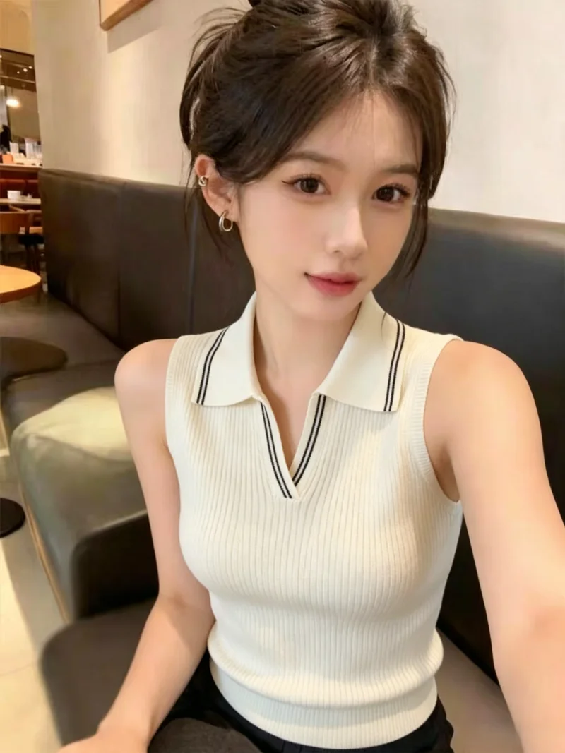 Slim Fit Neck Knitted Vest Women's Summer Style Color Block Self-Keeping Design Sleeveless Top Korean Version Silk Material