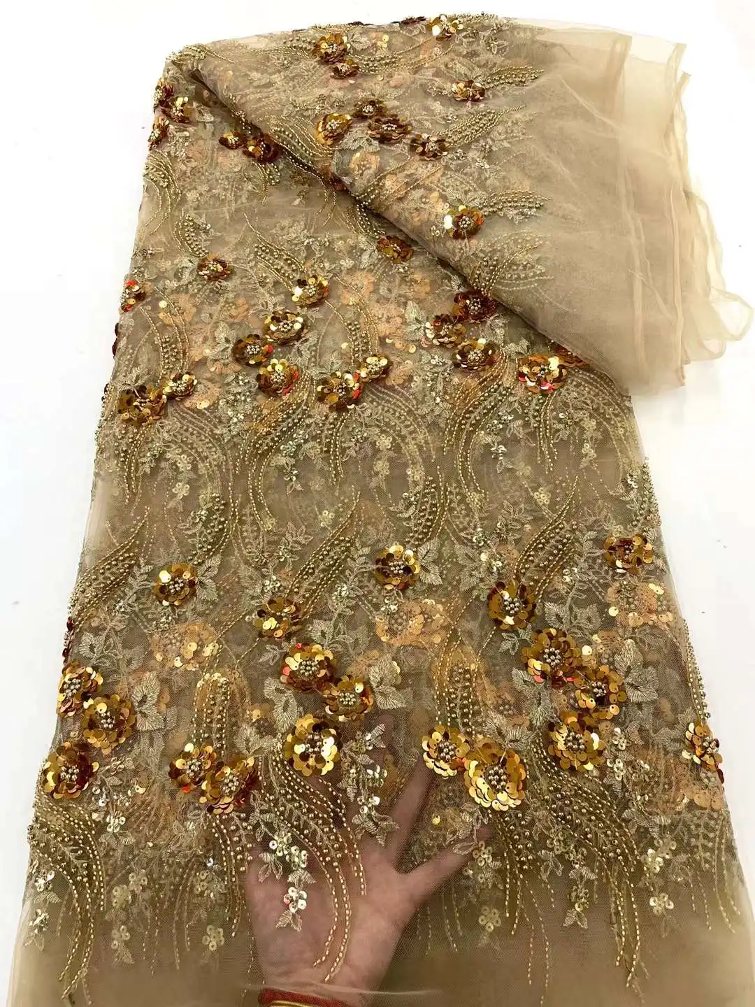 Lussuoso tessuto di pizzo con paillettes africane 2024 pizzo di Tulle francese con ricamo di perline pesanti di alta qualità per cucire il matrimonio ws