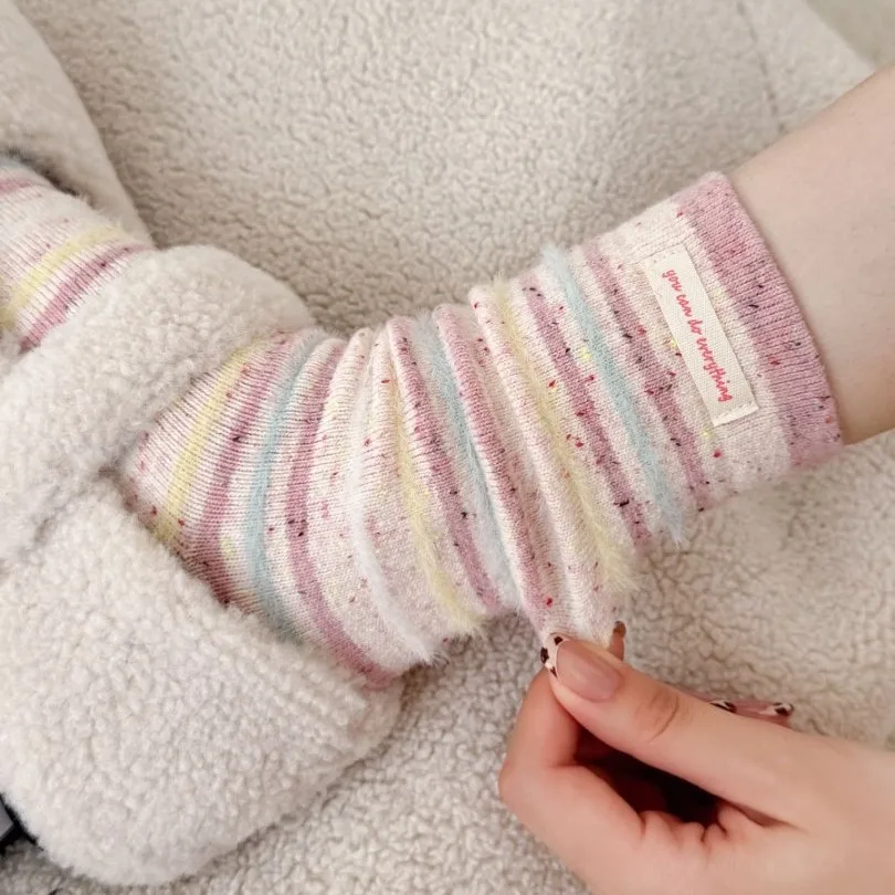 Winter New Fashion Striped Contrasting Women Wool Socks Thickened Warm Lady Mid Tube Stacking Socks