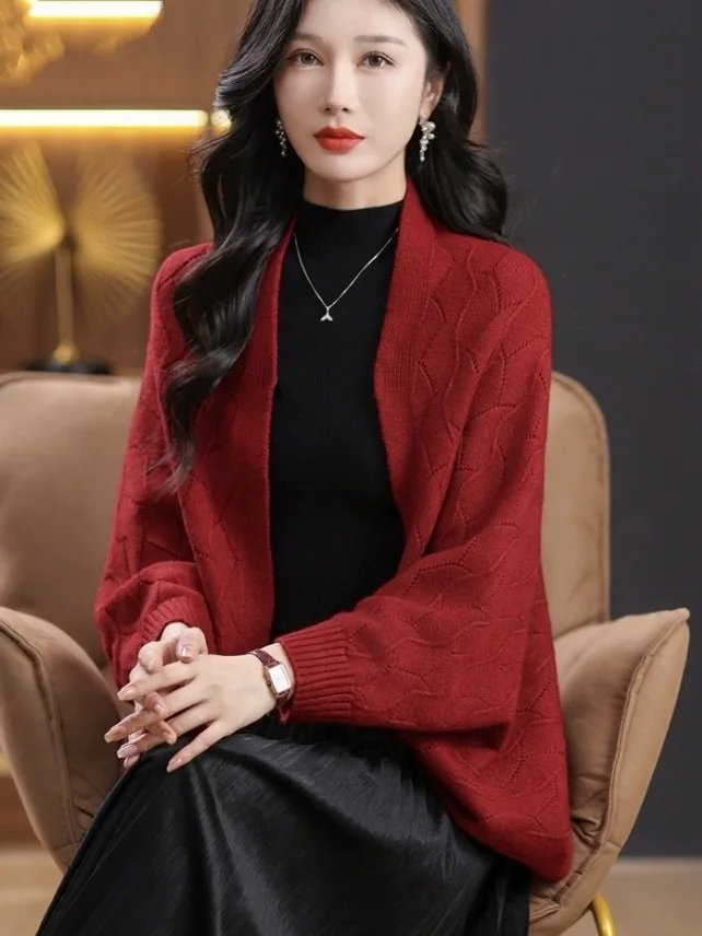 Écharpe de poinçon tricotée en laine européenne haut de gamme pour femmes, coupe ample, vêtements d'extérieur, Cardigan décontracté, matériau doux