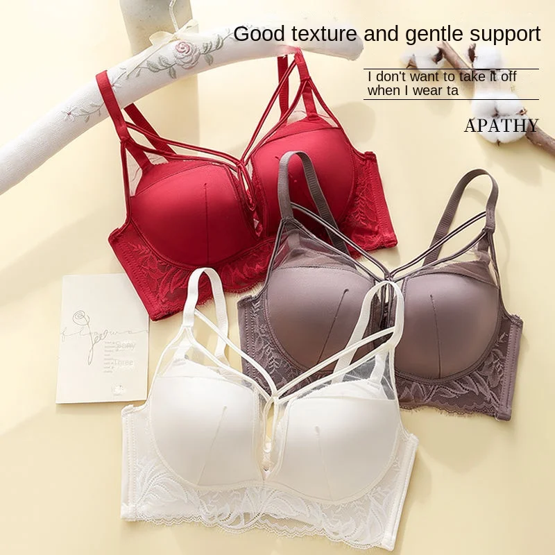 Thickened Lingerie for Women with Small Breasts Gathered at 6cm, Showing Large But Not Empty Cups, 3 to 5cm Without Steel Ring