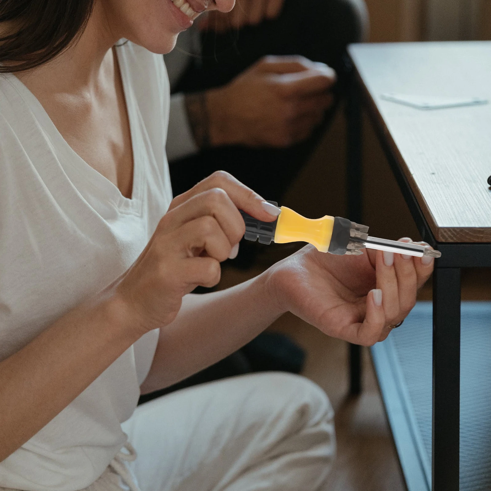 Compact Hidden Screwdriver Storage Box Organizer Travel Cash Safe Container Tool