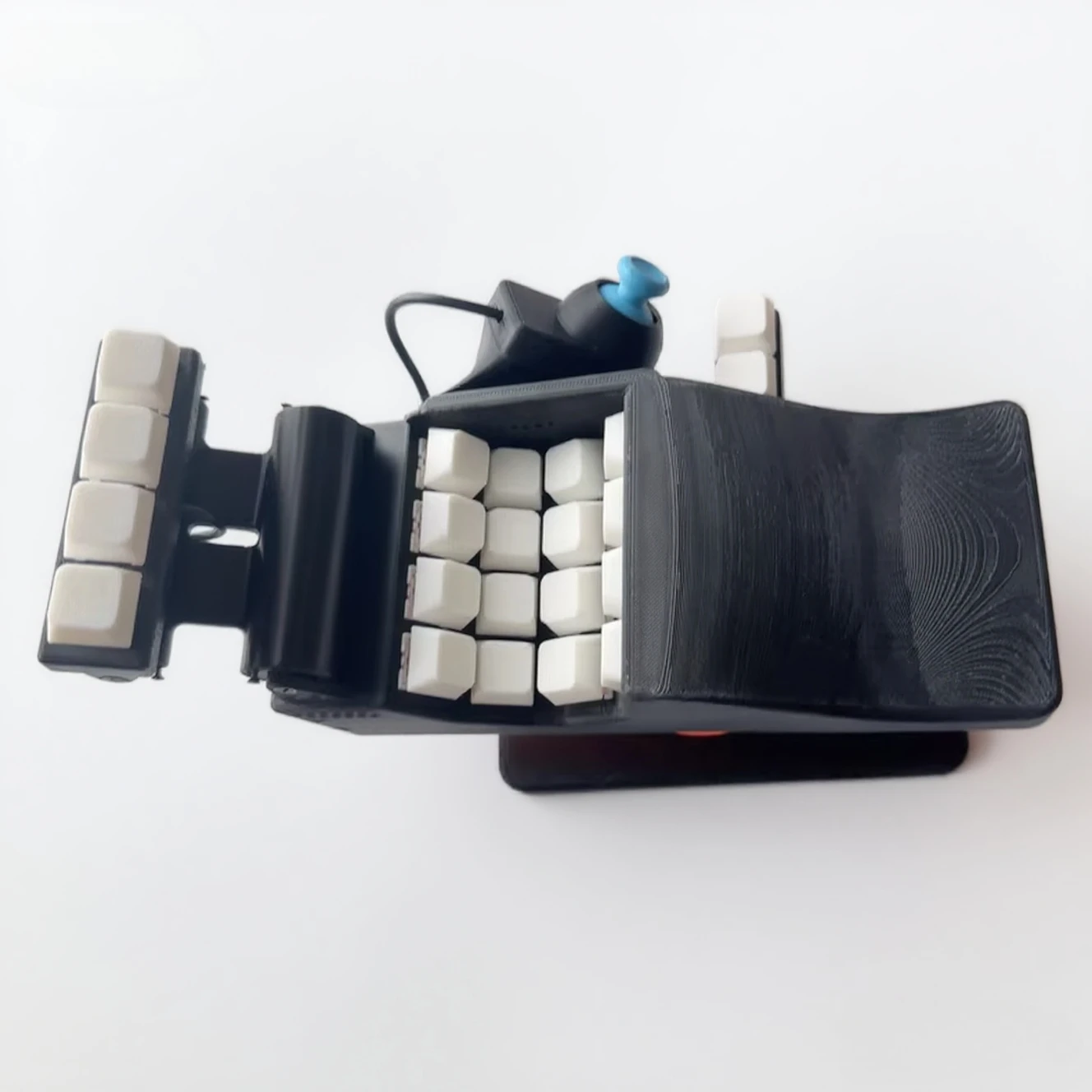 لوحة مفاتيح الألعاب على شكل حرف U عصا التحكم السلكية بلوتوث 2.4G ثلاثي الوضع لوحة المفاتيح النخيل طباعة ثلاثية الأبعاد لوحة المفاتيح الميكانيكية PUBG المخصصة باللون الأسود