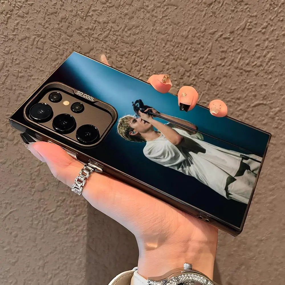 المغني T-The Kid Laroi قضية الهاتف لسامسونج غالاكسي S25 حافة S24 S23 S22 S21 S20 الترا سيليكون الملونة الفضة جراب هاتف