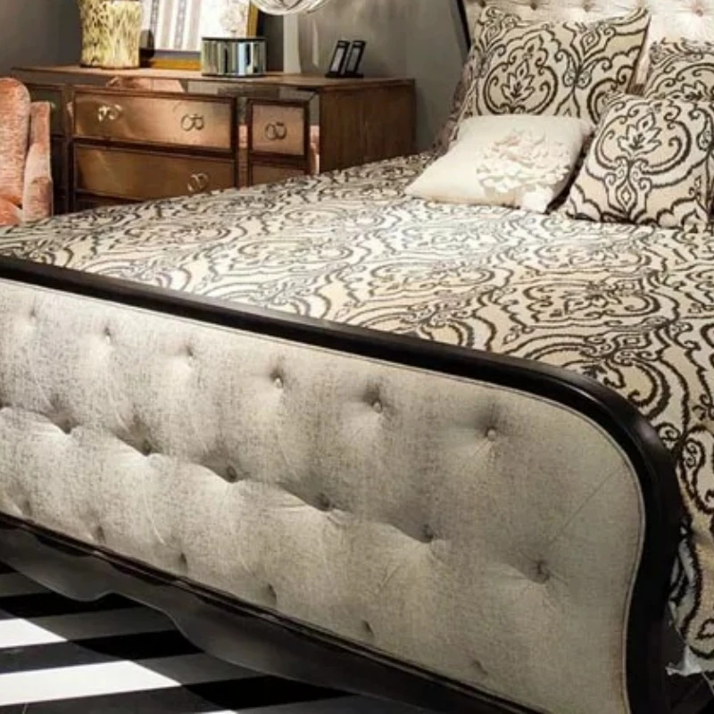 Retro solid wood double bed antique buckle 1.8 meters wedding bed