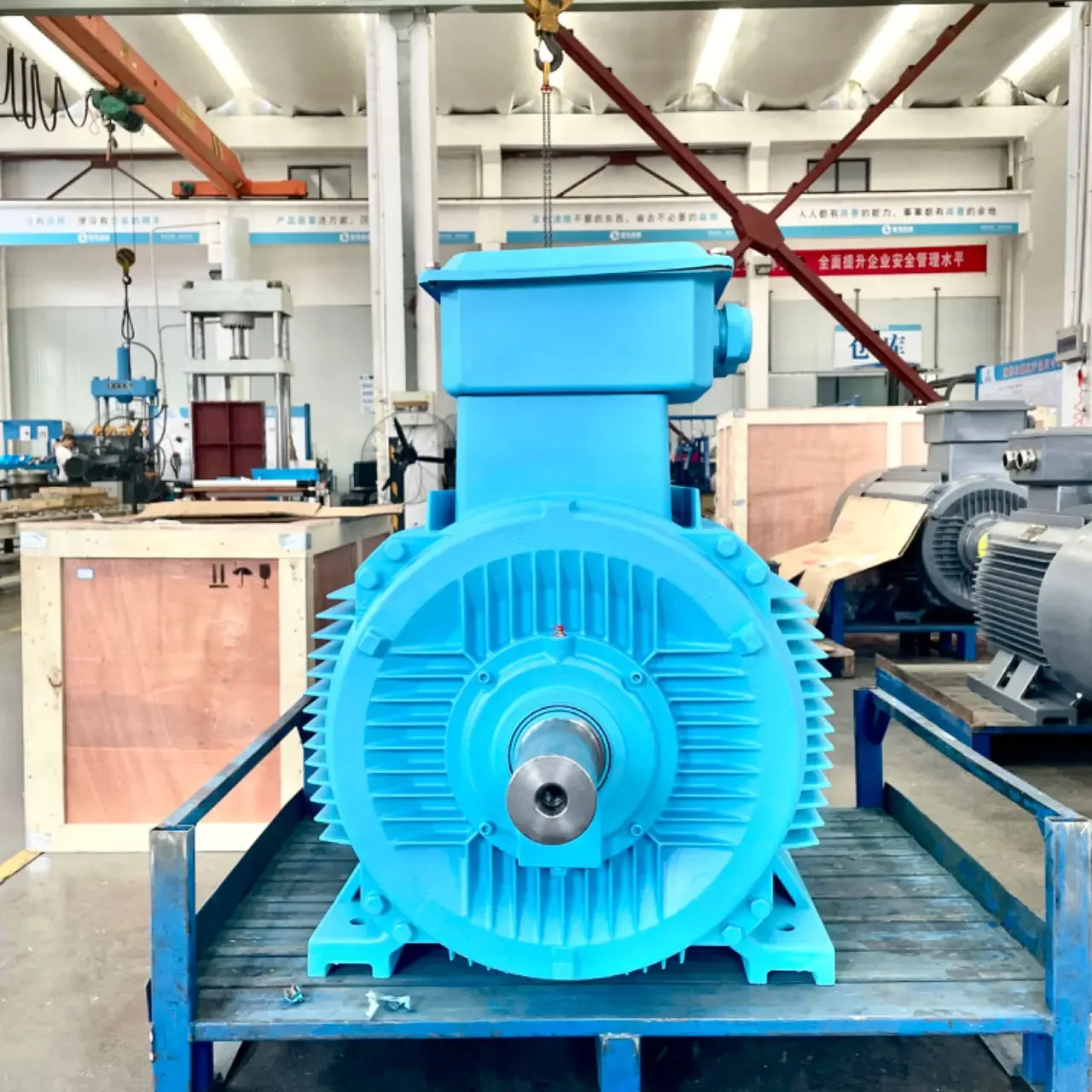 Permanent magnet assisted synchronous reluctance motor (PMaSynRM)