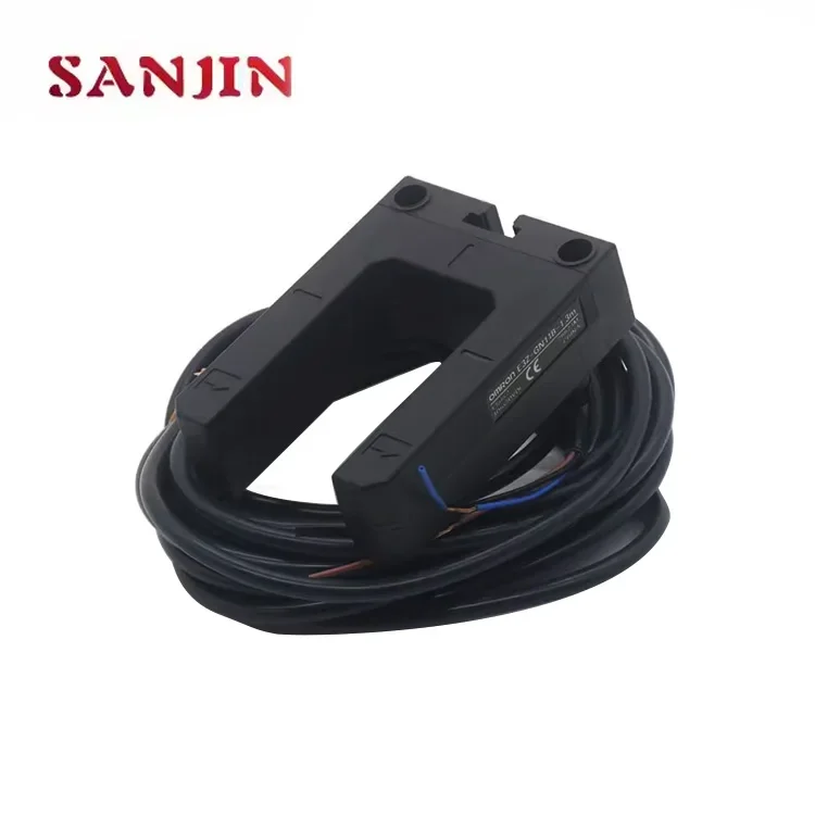 

Фотоэлектрический датчик выравнивания для лифтов Fujitec E3Z-GN11B-1