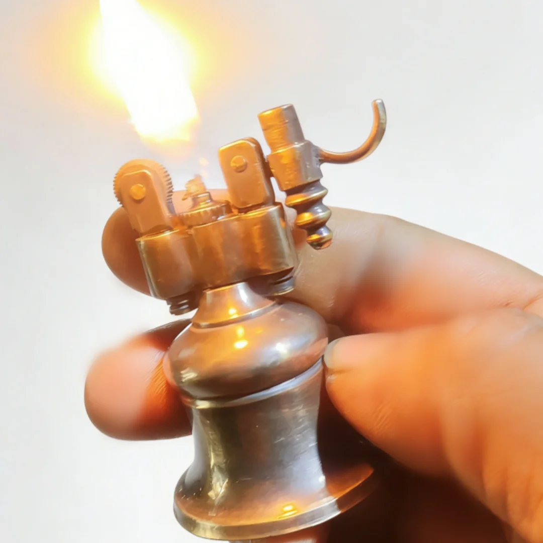 Accendino da Tavolo a Cherosen - Vintage Collectible Lighters recensione e prezzo