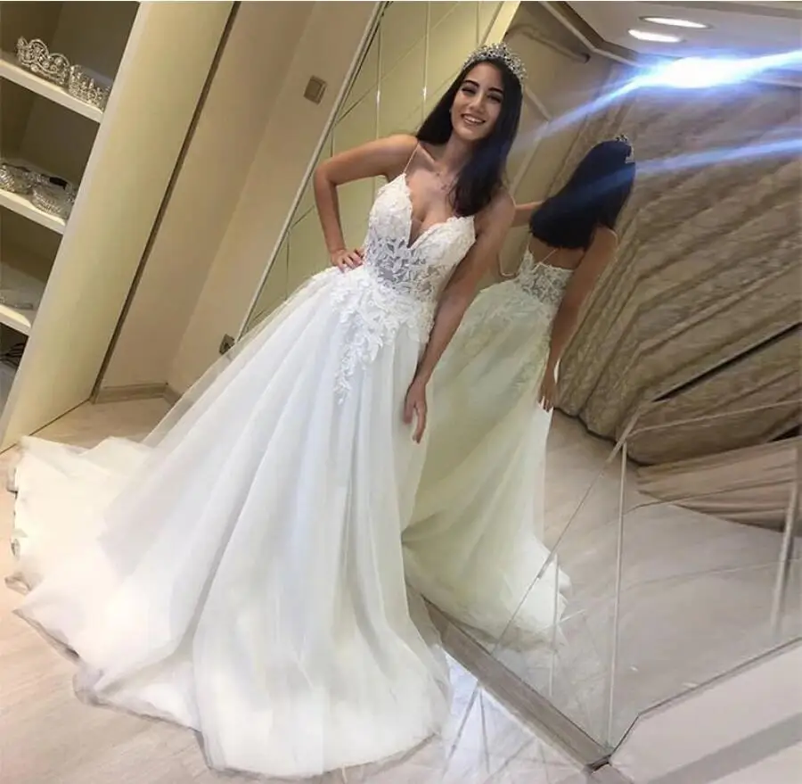 

Robe de mariee A Line White Ivory Wedding Dresses Charming Wedding Dresses V-neck Spaghetti Straps Appliques Bridal Gowns