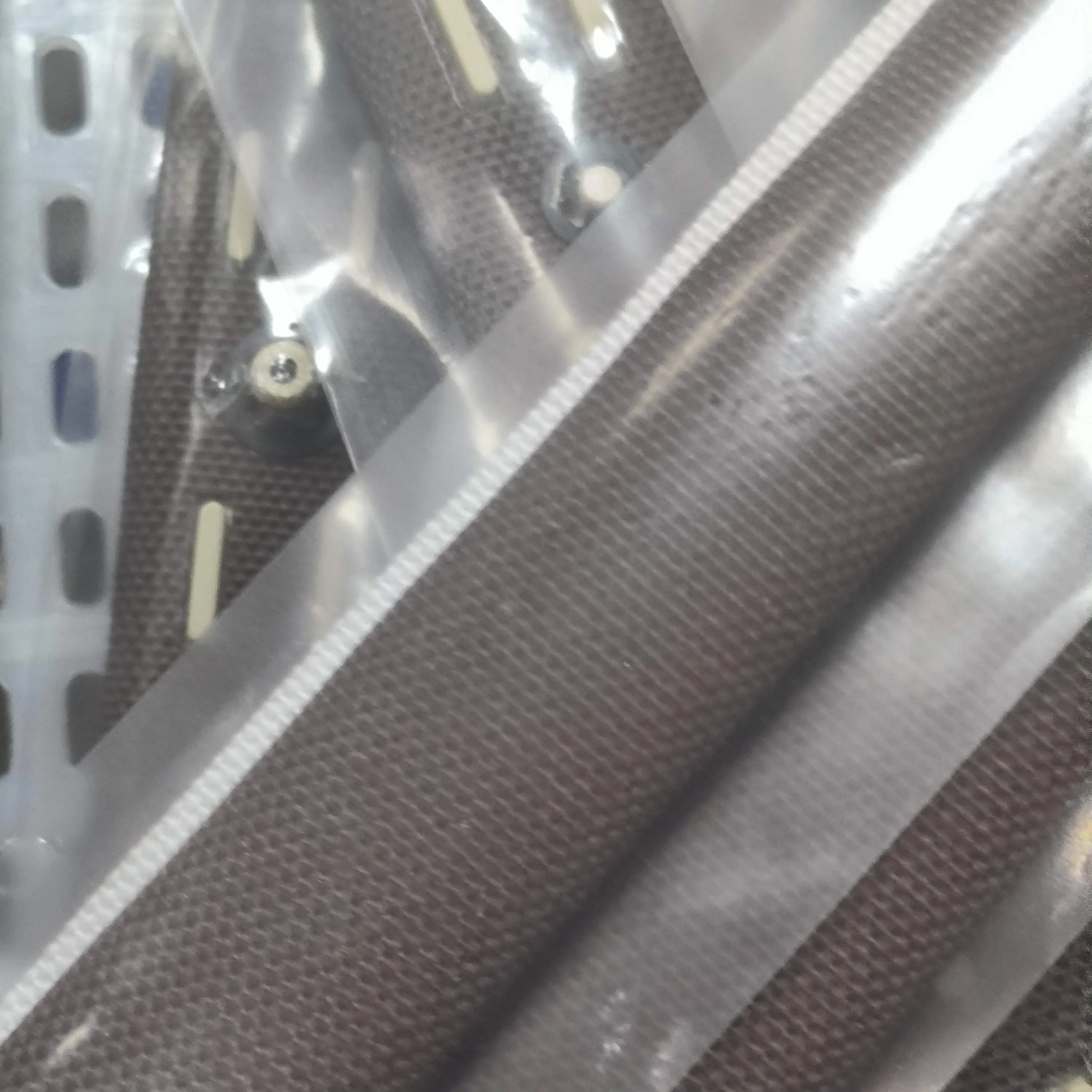 

302RV93050 FK-1150 Держатель масляной накладки для Kyocera P2040 P2235 P2335 M2040 M2135 M2235 M2540 M2635 M2640 M2735 M2835