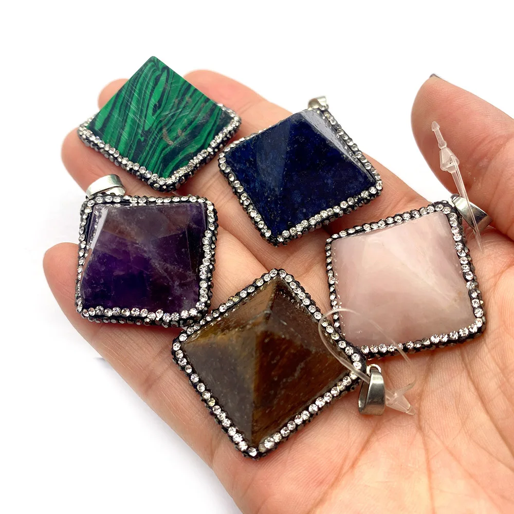

Exquisite Polished Rhombus Natural Stone Crystal Malachite Pendant with Electroplated Edging and Single Hole DIY Accessory