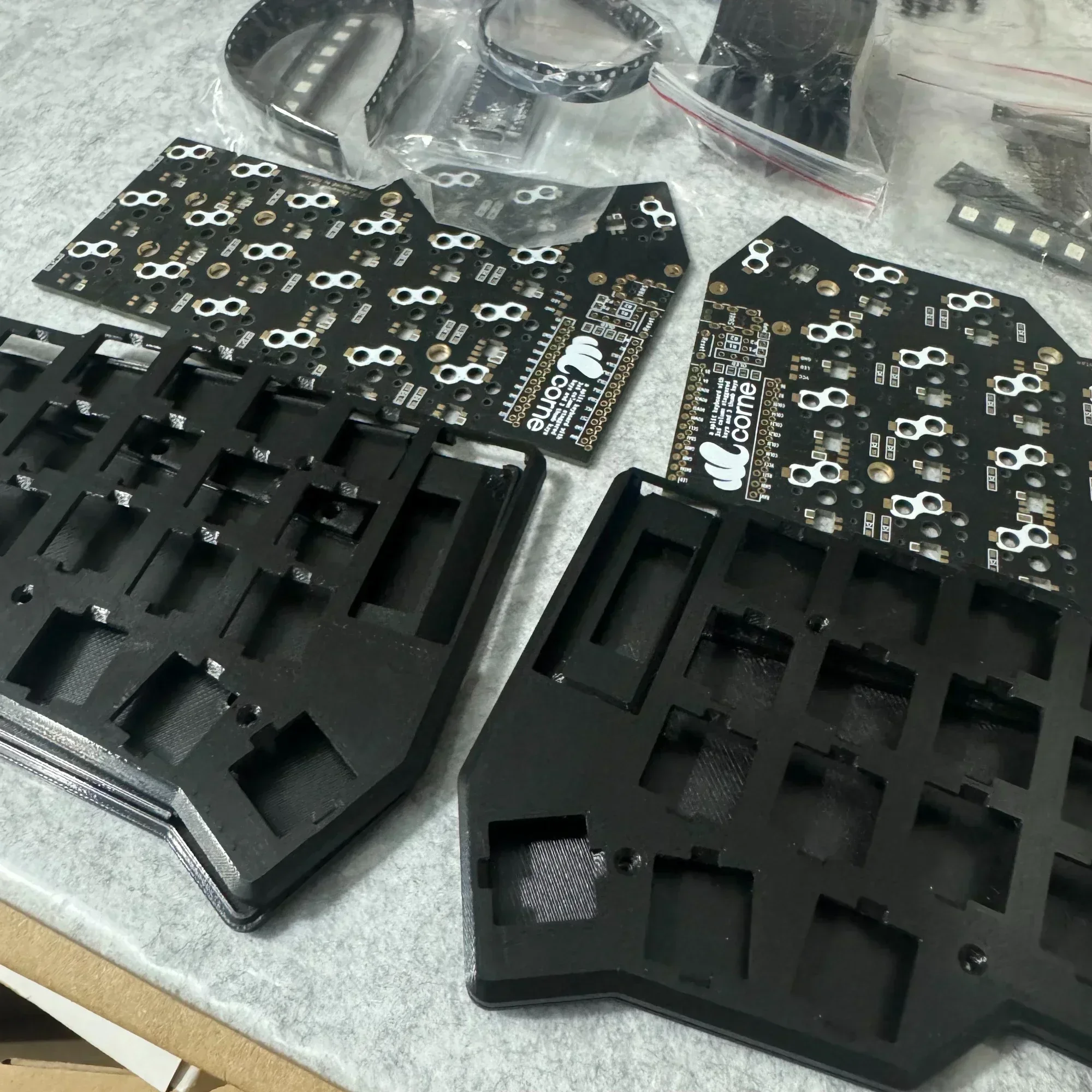 Personalizzato Corne V3 Choc Materiale tastiera divisa a basso profilo Bluetooth Wireless Github RGB Horn Kit tastiera meccanica divisa Gamer