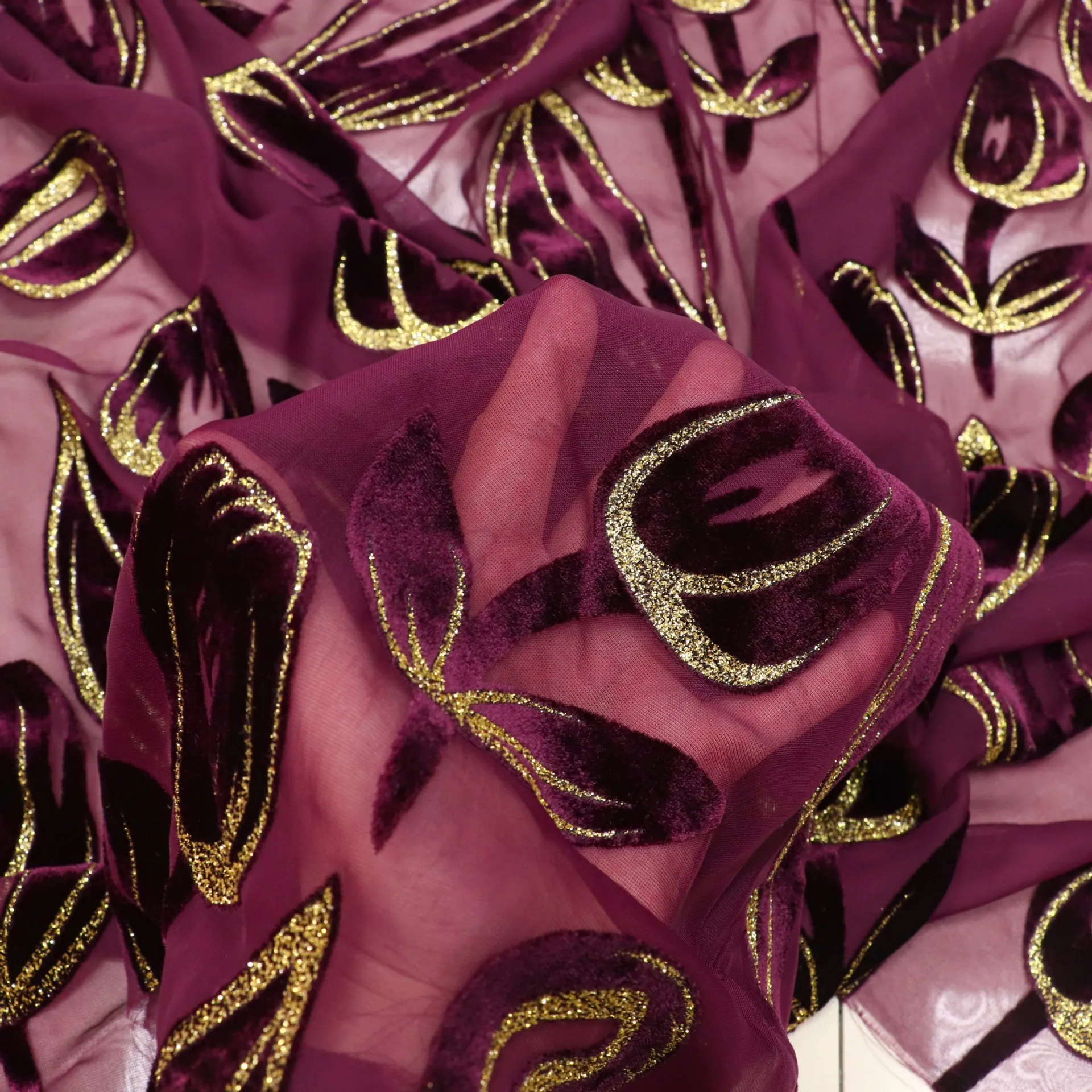 

Velvet Lace Fabrics African French Tulle Lace Soft High Quality Rayon Silk Fabric , 5 meters