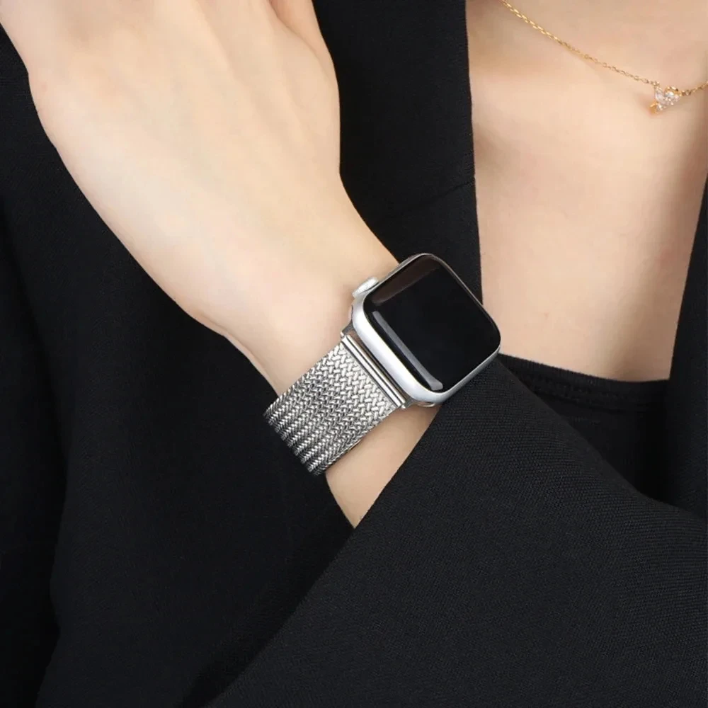 Stainless Steel Strap for Apple Watch Ultra 2 Series 10 8 7 6 SE 5 Milanese buckle strap for iWatch mesh chain