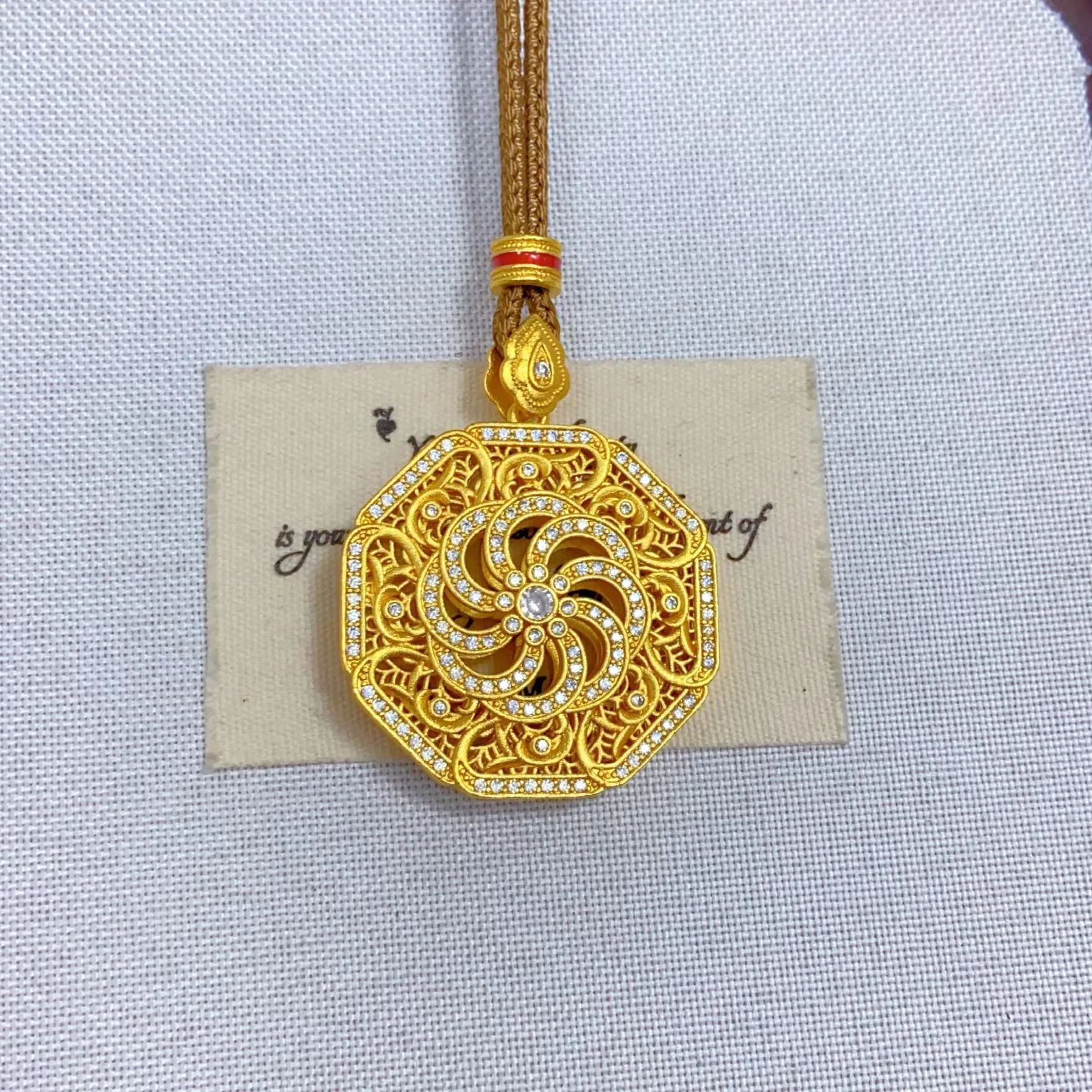 

Luxurious 24K real gold ancient French trendyAU9999 pure gold eight treasure compass exquisite retro necklace