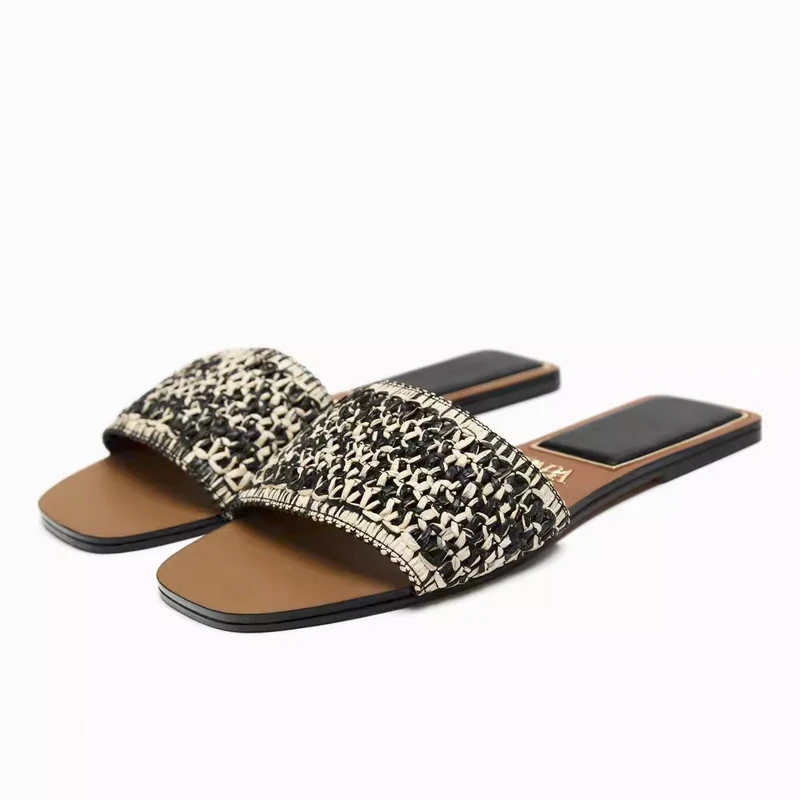 

Summer 2023 TRF Women's Flat Color Block Slippers Square Head Flat Heel Casual British Style Versatile Cool Drag