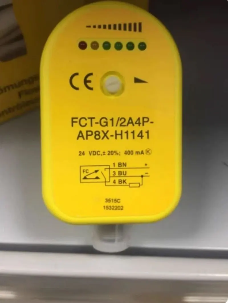 100% New and Original Pressure Switches FCT-G1/2A4P-AP8X-H1141 FCS-G1/2A4-AN8X-H1141 FedEx /UPS / DHL Warranty One-year