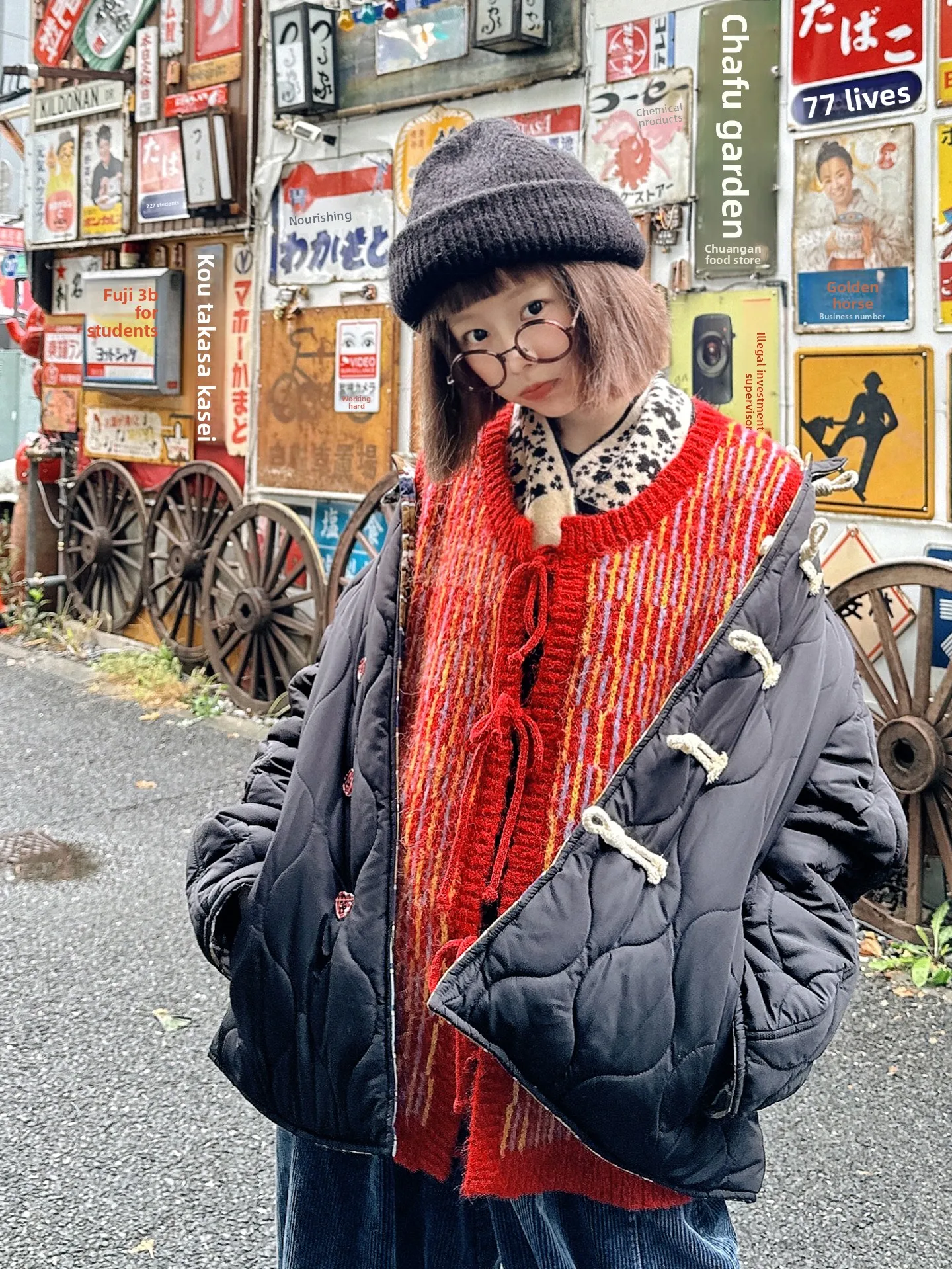 

Оригинальный японский вязаный свитер, жилет, полосатый шерстяной жилет, осенне-зимняя верхняя одежда, внутренний красный вязаный жилет