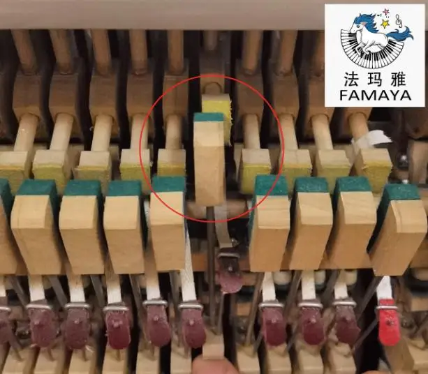 Piano tuning maintenance tool (Interlock holder)