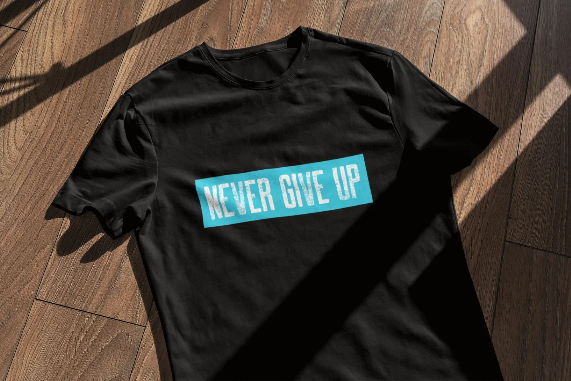 T-shirt « Never Give Up » en coton épais, style minimaliste rétro, message positif, pour la santé mentale et la persistance