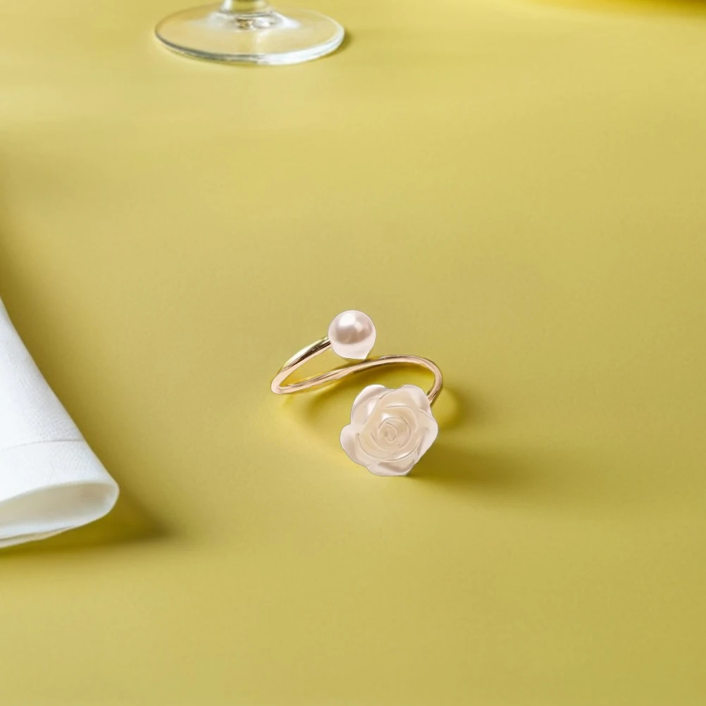 

12Pcs Artificial Pearl Rose Napkin Rings Wedding Party Holiday Dinner Table Decor Elegant Napkin Holders Serviette Buckles Decor