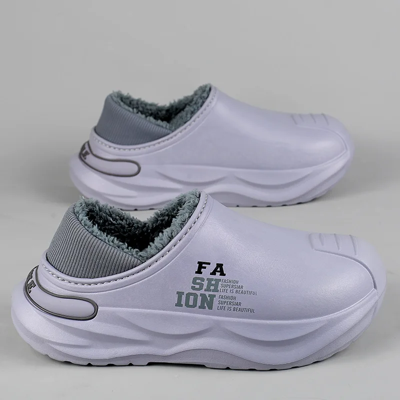 أحذية رجالية قطنية موضة شتاء 2025 نصف سحب مع حذاء ثلج مخملي سميك ونعل ناعم مقاوم للماء والبرد