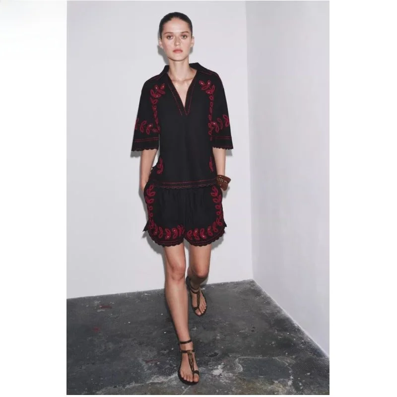 

Лето 2023, женские вышитые ор Све irt, свободный крой, с V-образным принтом, повседневный, оригинальный дизайн, длина све пяти четвертей