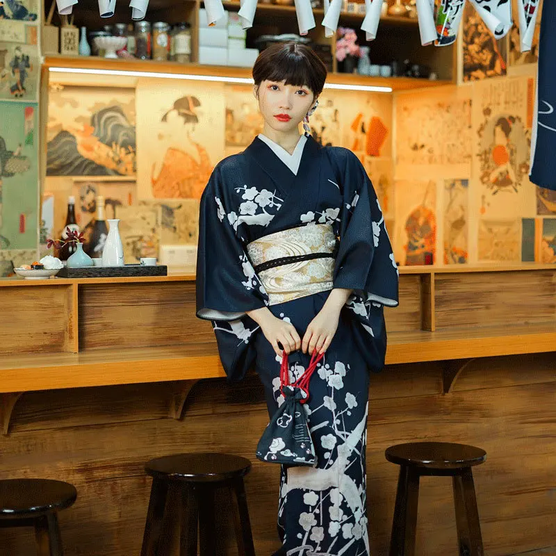 Women's Japan-Style Formal Kimono with Obi Black Color Blackberry Bush Prints Yukata Sets Cosplay Costume Photography Dress